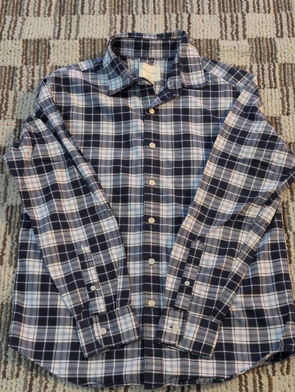 American Eagle Outfitters Blue & White Plaid Button-Down Shirt